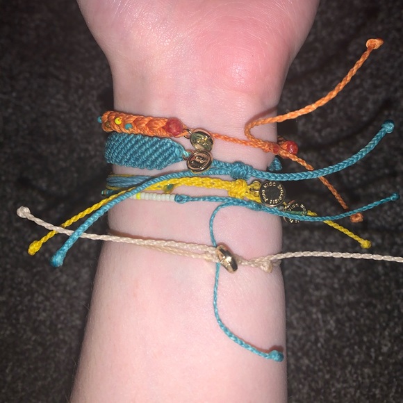 Pura Vida Bracelet collection - Picture 4 of 4